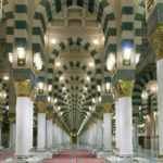 Amalan Berpahala Berlipat Ganda: Shalat Di Dua Tanah Suci